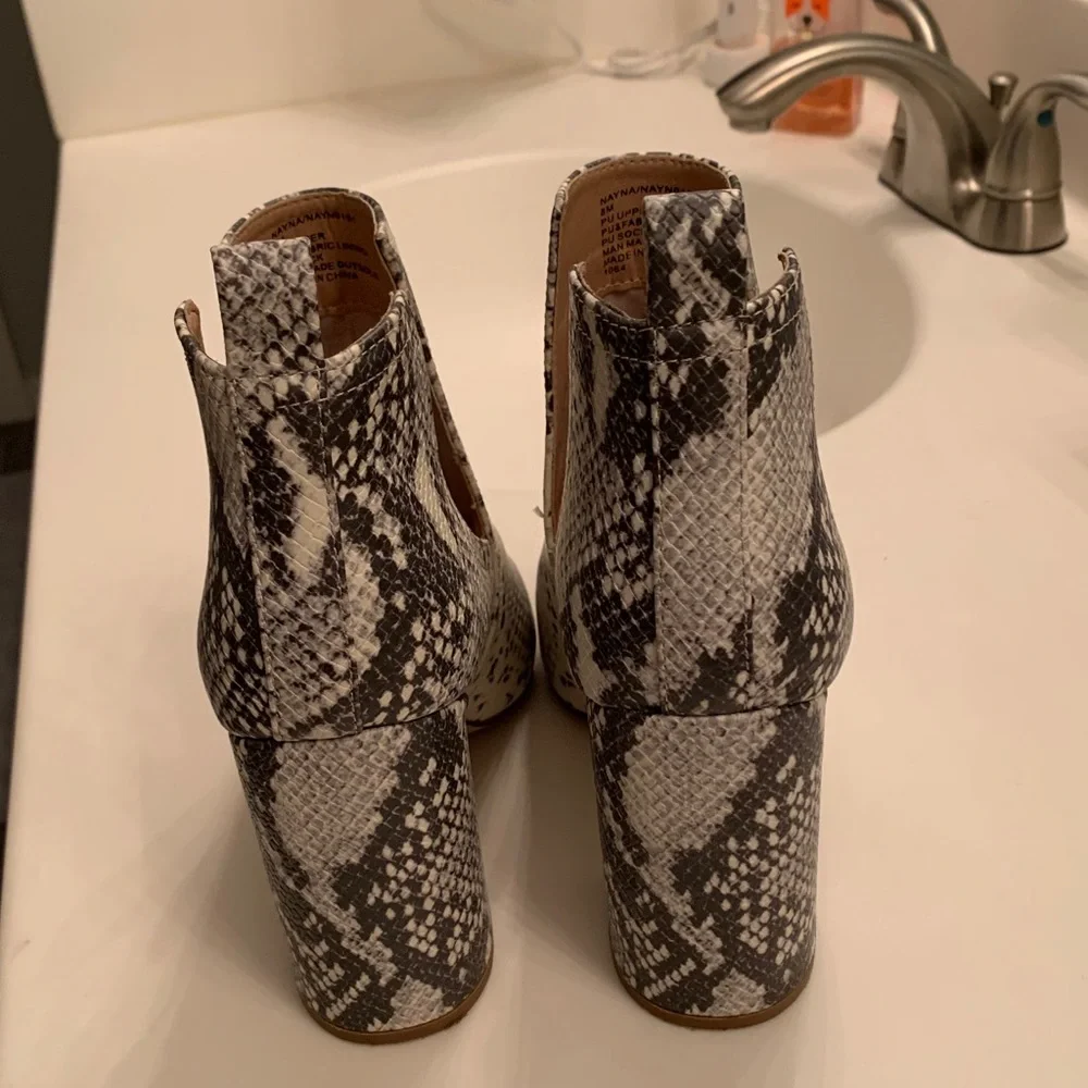 Steve Madden Snake Print Ankle Boots - Picture 5 of 11